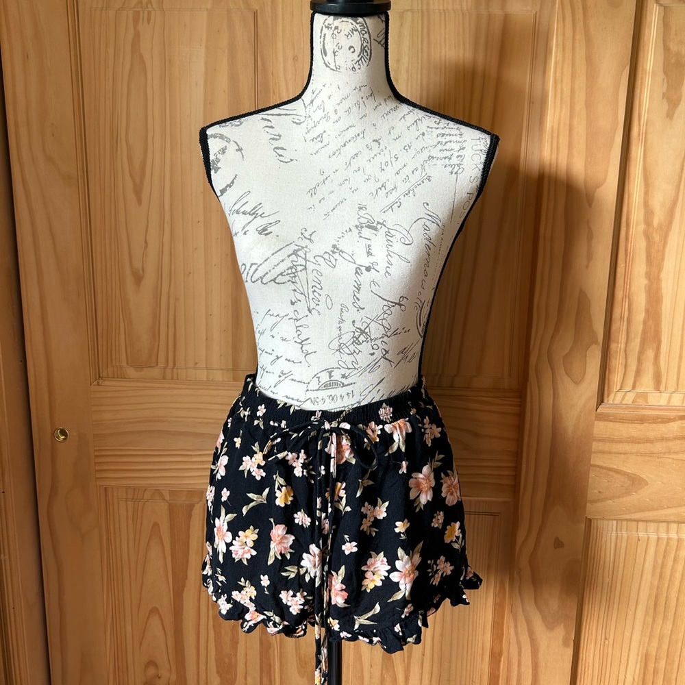 American Eagle Floral Women’s Elastic Pajama Shorts